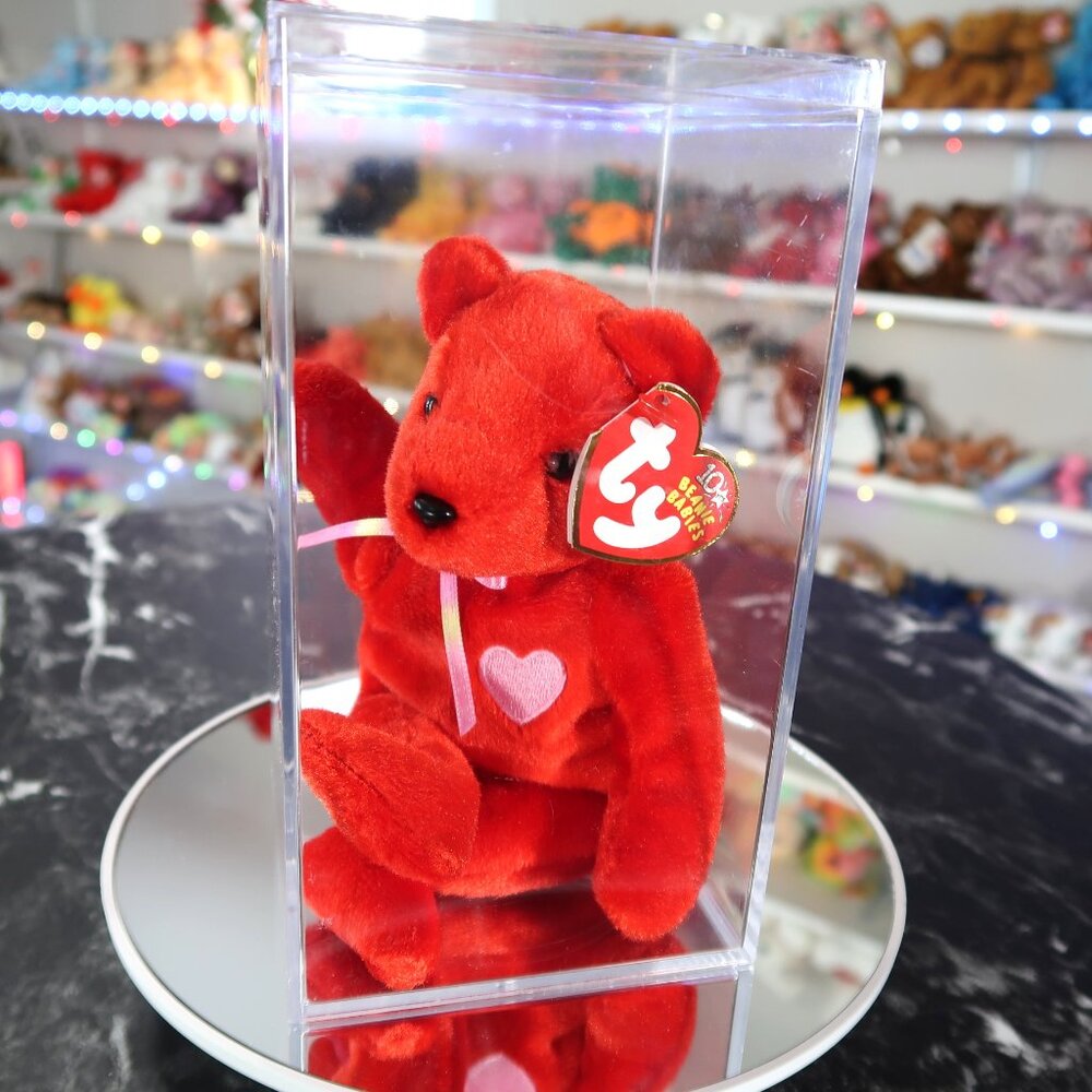 TY Beanie Baby - KISS-e the Valentines Day Bear | MWMT New Mint Tags | Retired